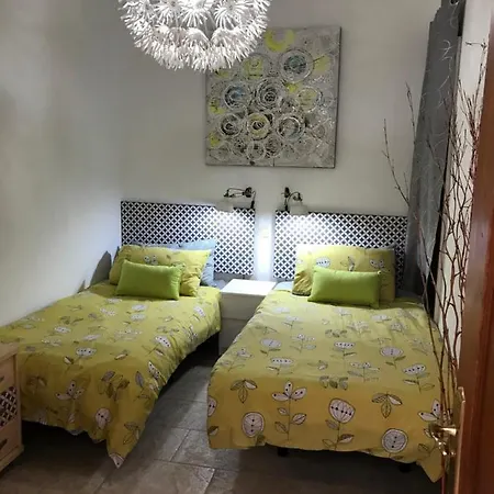 Beautiful 3 Bed 2 Bath In Playa Blanca Villa Debal Villa